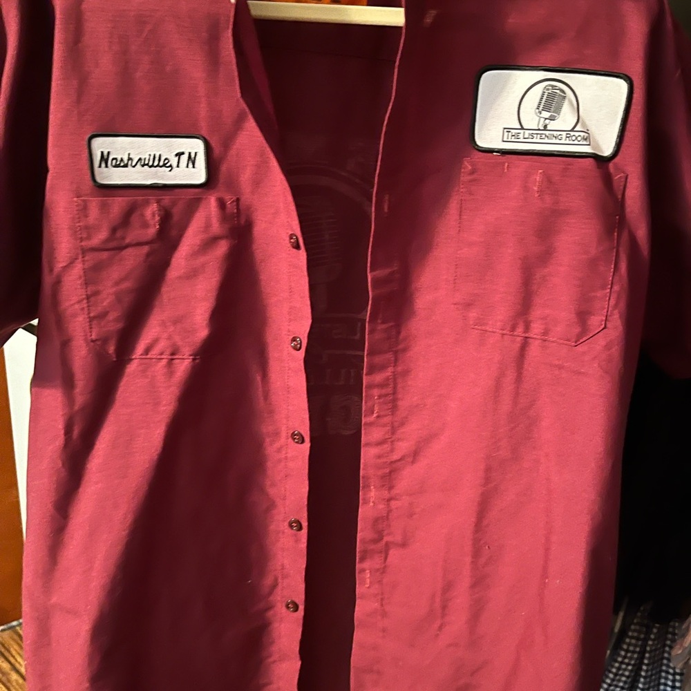 The Listening Room Men's Casual Button-Down Shirt - Burgundy